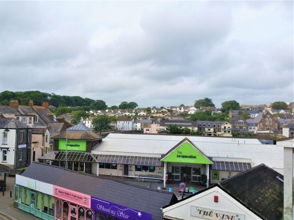 Bridge On Wool Hotel Wadebridge Exterior foto